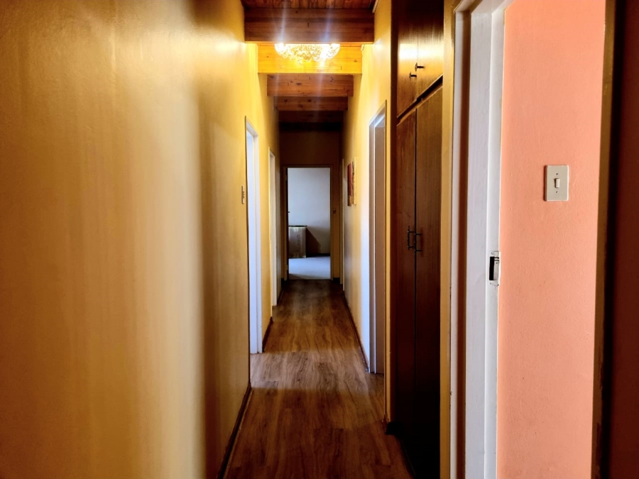 4 Bedroom Property for Sale in Royldene Northern Cape